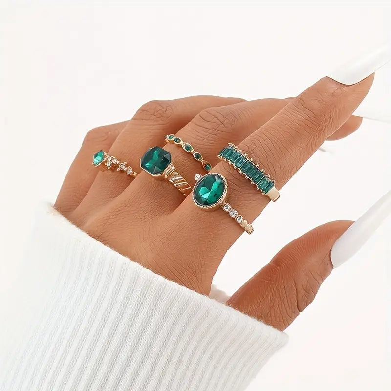 Hallie | Exquisite Gold Emerald Ring Set