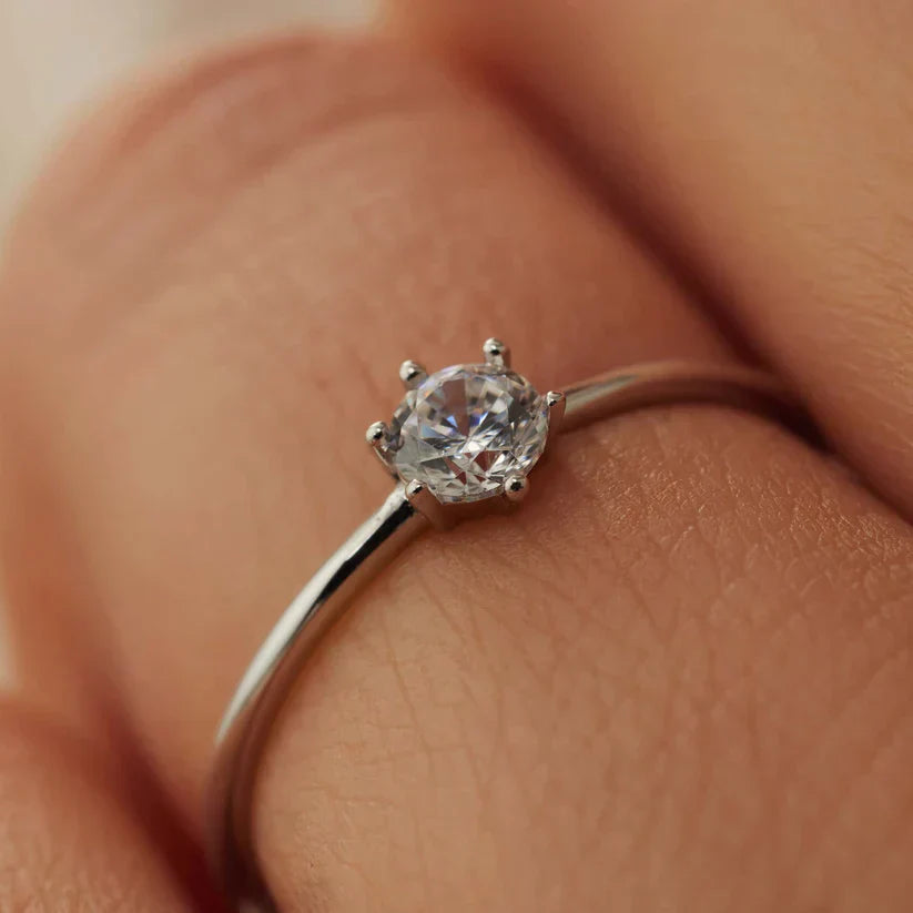 Abella Maris Ring | Vitt guld