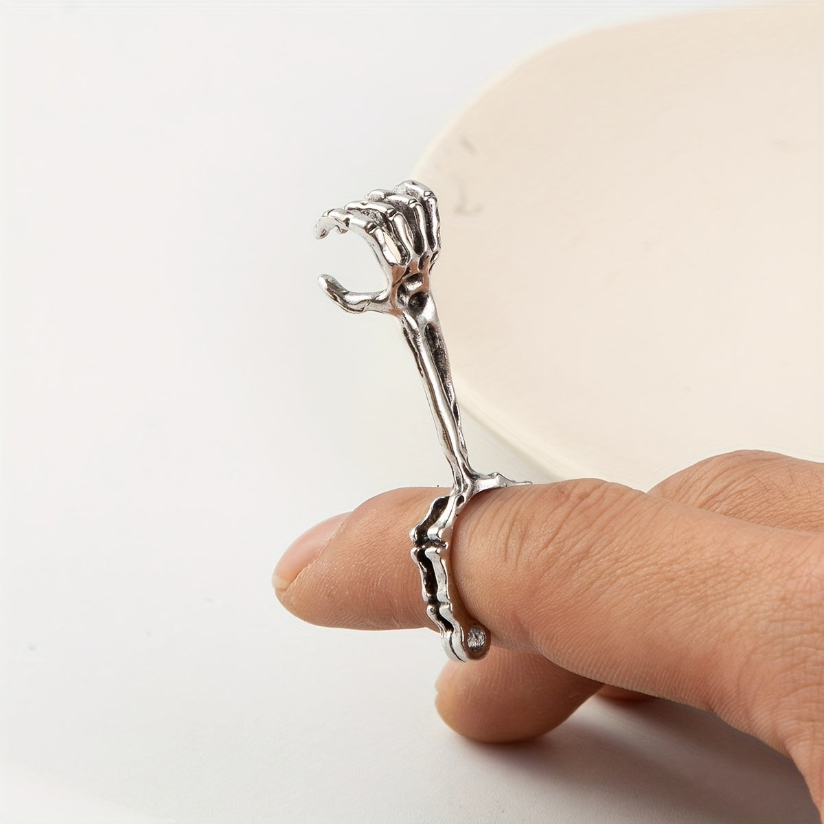 Bergqvist™ | Skeleton Hand Adjustable Ring