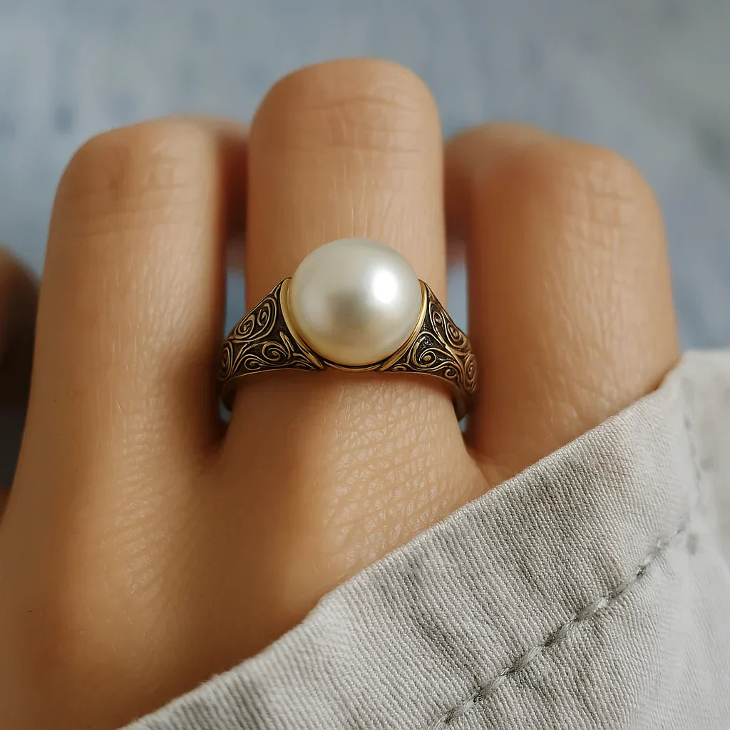 Vintage pärlprydd gyllene ring