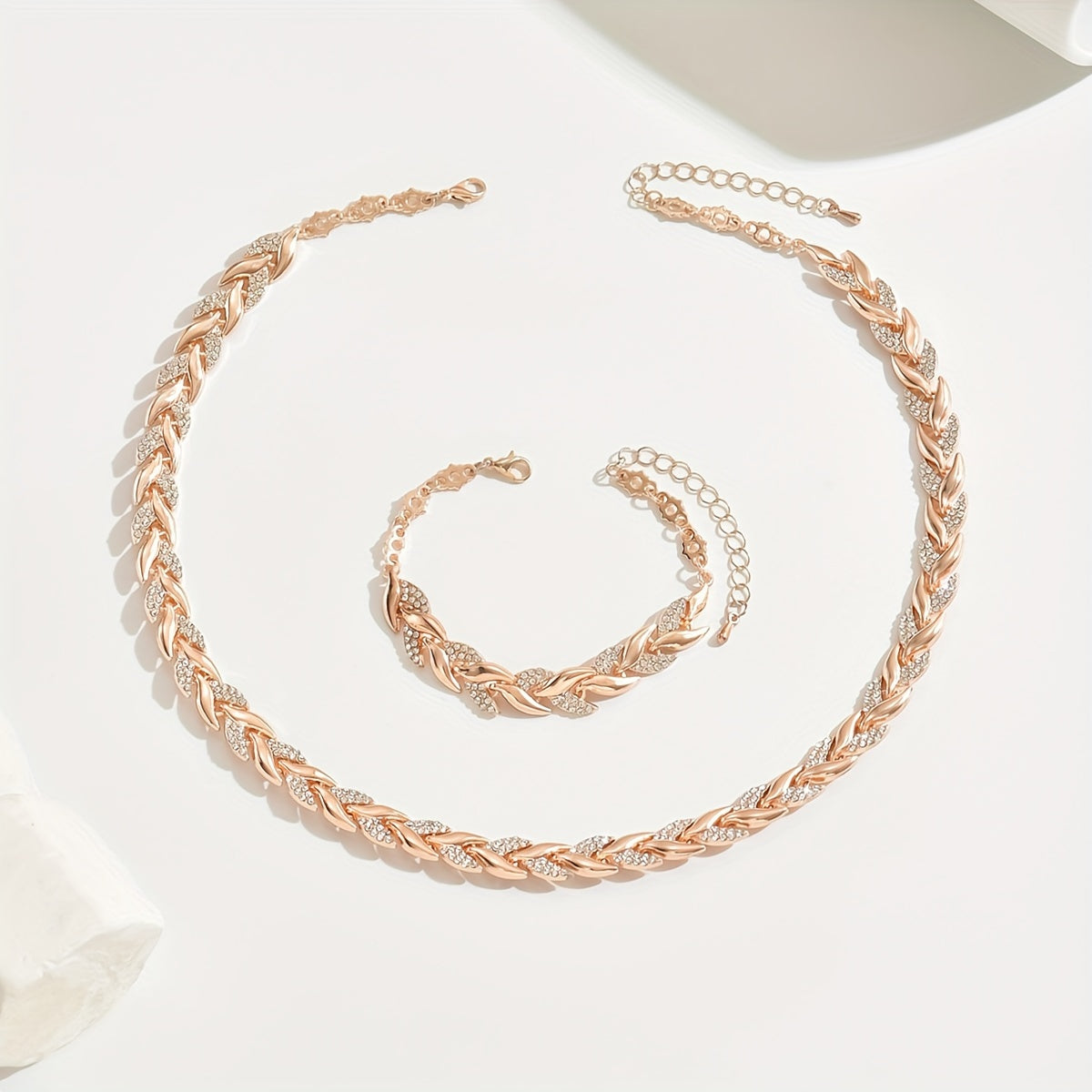 Elegant glas strass fiskstjärtset 