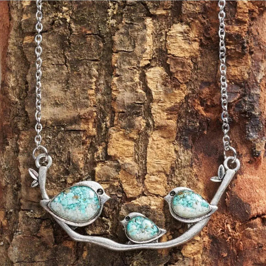 Halsband med vintagefåglar i silver