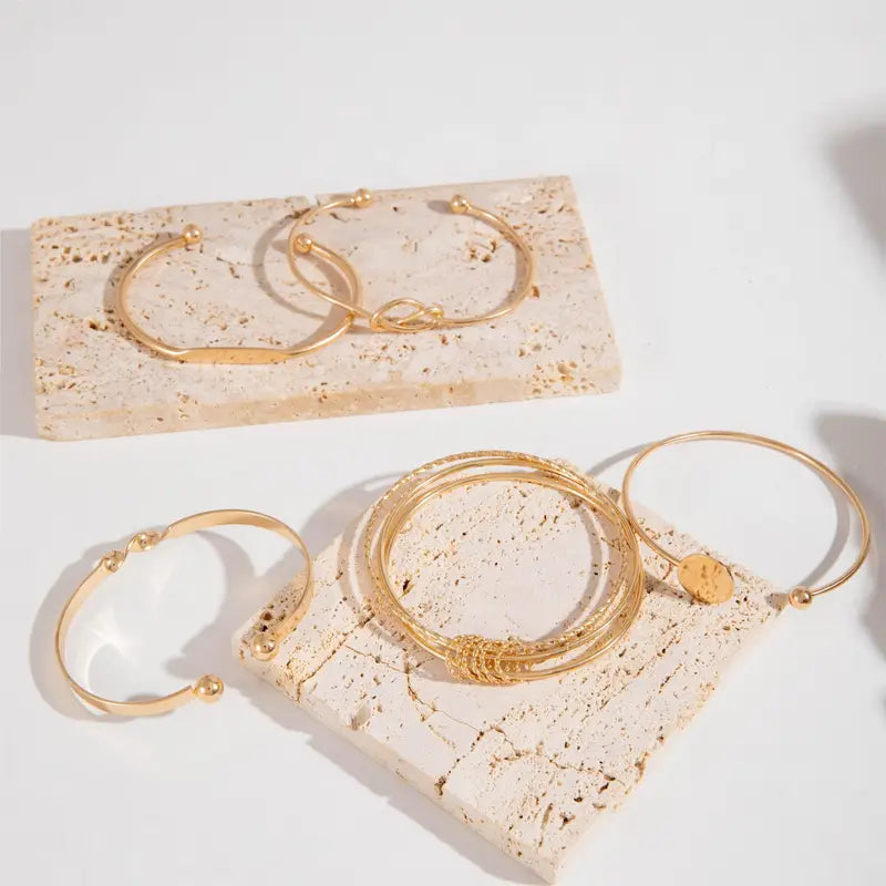 Arabella | Elegant guldknuten armbandsset