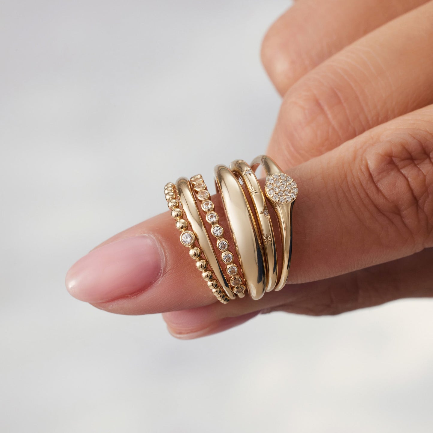 Smal kupolring | Vitt guld