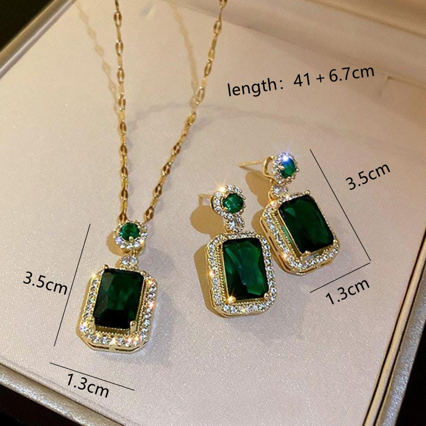 Vintage smyckeset för eleganta kvällar