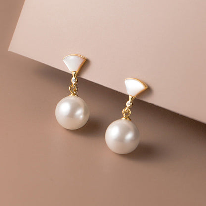 Eleganta silverpärlörhängen