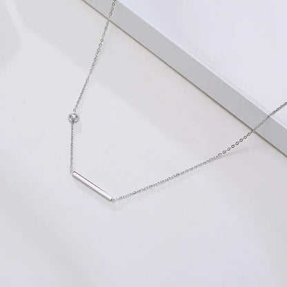 Halsband med strålande sidledskors