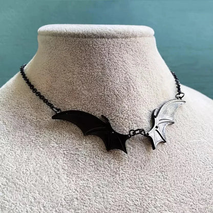 Bergqvist™ | Gothic Vampire Bat Wings Choker