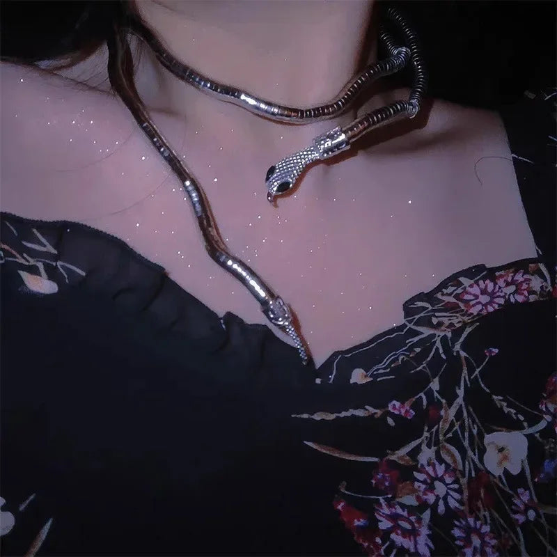 Bergqvist™ | Snake Wrap Necklace