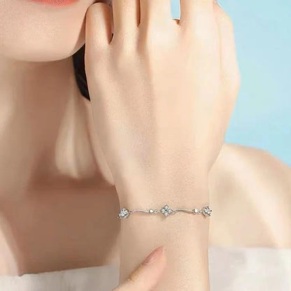 Fyrklöverarmband med zirkon