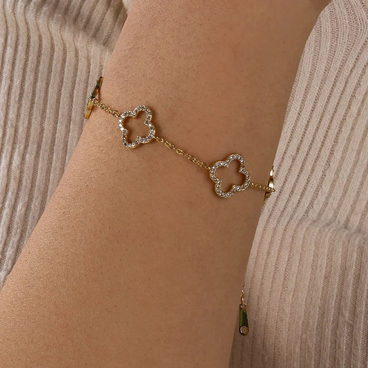 Klöverberlockarmband