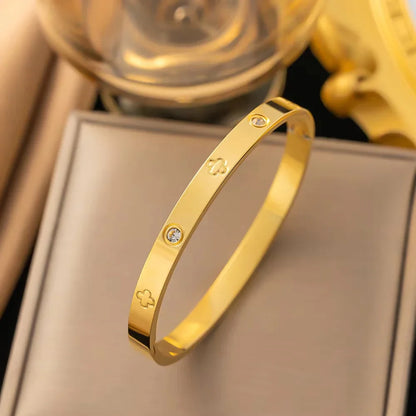 Eleganta kristallarmband
