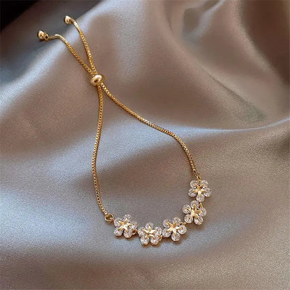 Armband Kristall Daisy i Guld 