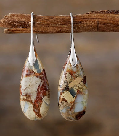 Eleganta ovala stenörhängen