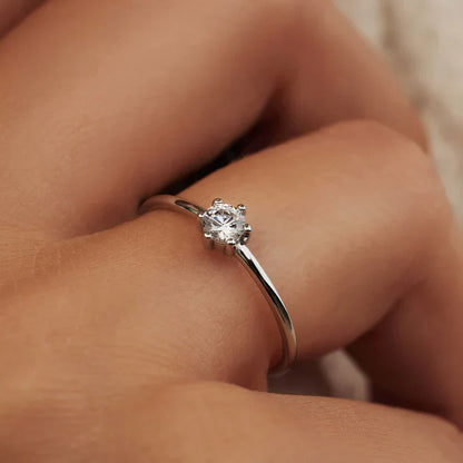 Abella Maris Ring | Vitt guld