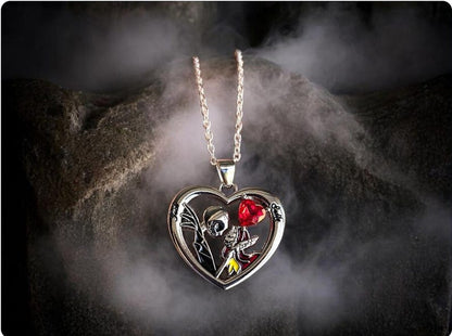 Bergqvist™ | Gothic Heart Necklace