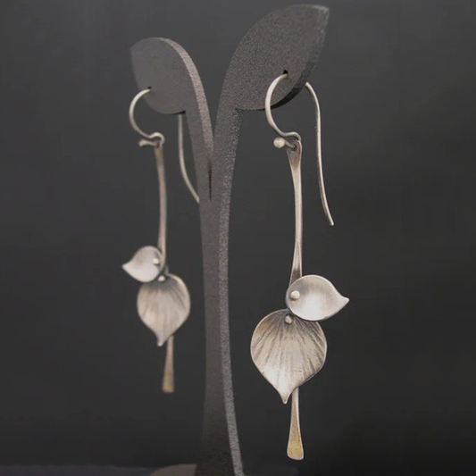 Silverbladsörhängen i vintage-stil